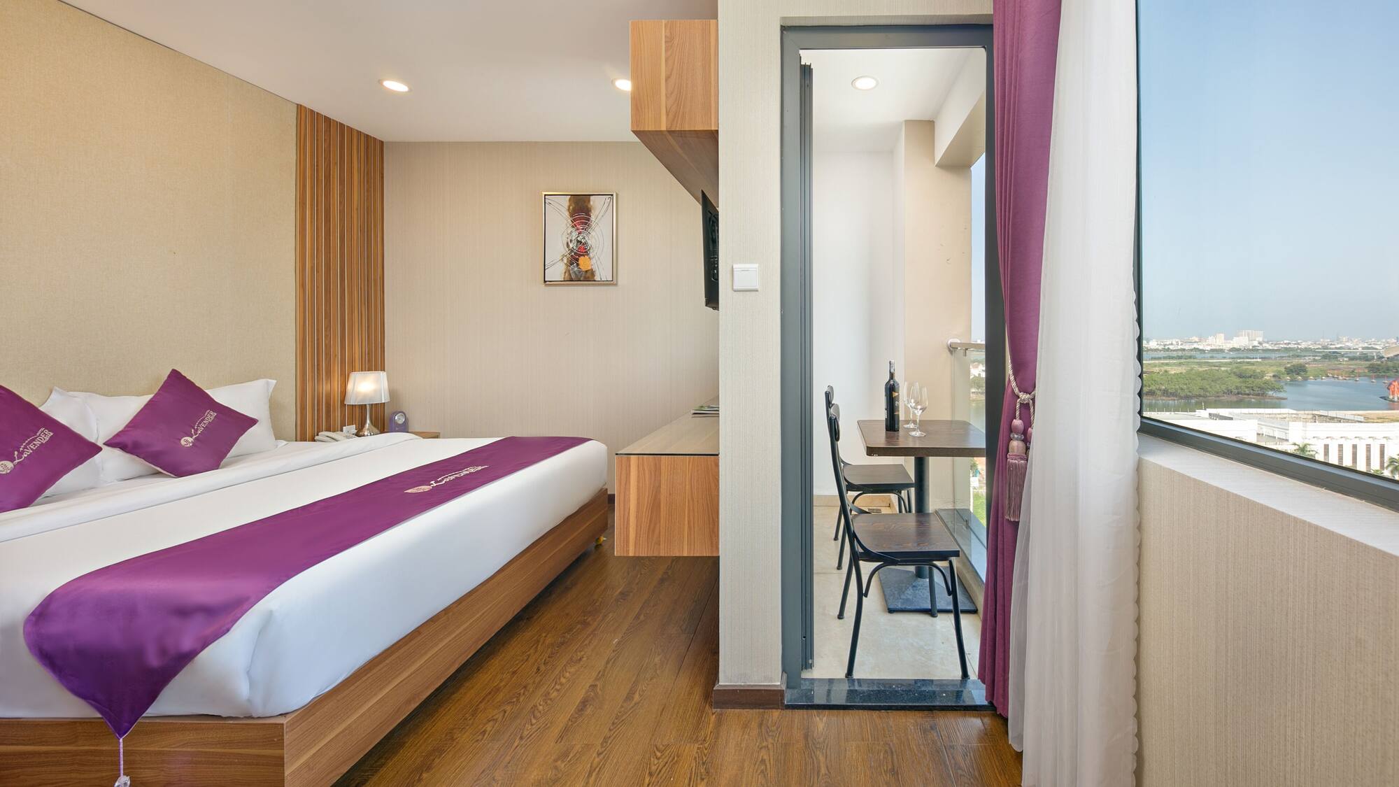 Review Lavender Riverside Hotel: Khách sạn 3 sao ven sông Hàn tại Đà Nẵng