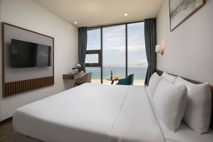 Review Mangata Beachfront Hotel: khách sạn 4 sao bên biển Mỹ Khê Đà Nẵng