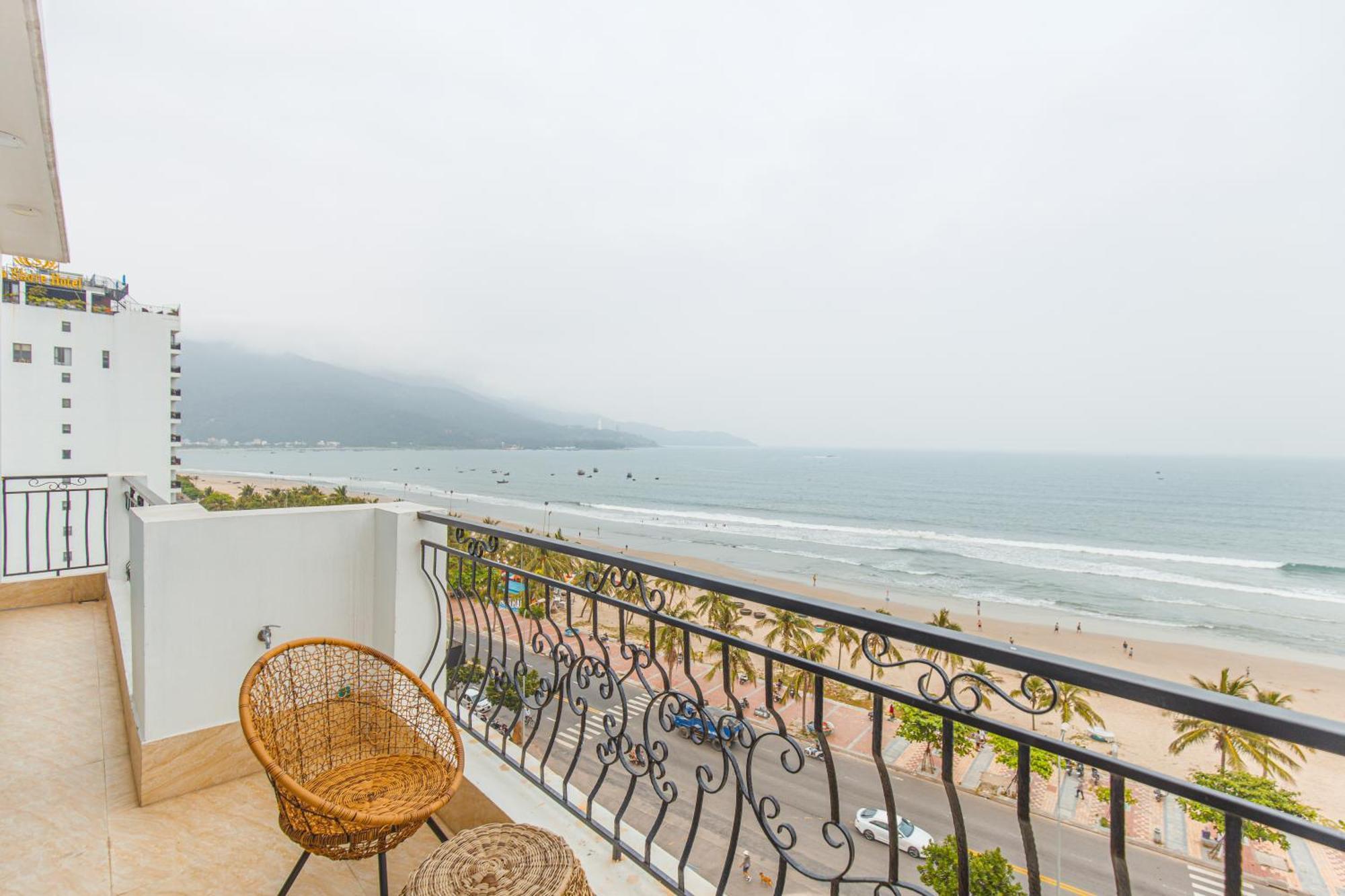 Review Mercury Beach Hotel Danang: vị trí, phòng ở, tiện ích và giá tham khảo