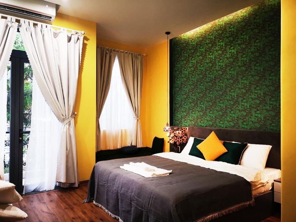Review Mercury Beach Hotel Danang: vị trí, phòng ở, tiện ích và giá tham khảo