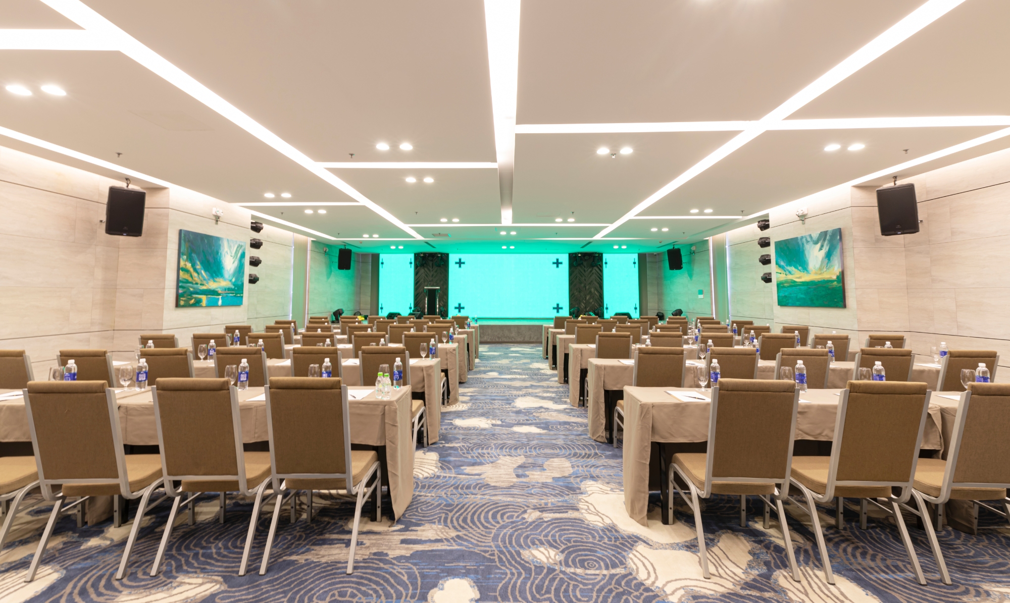 Review Minh Toan SAFI Ocean Hotel: khách sạn 4 sao gần biển Mỹ Khê Đà Nẵng