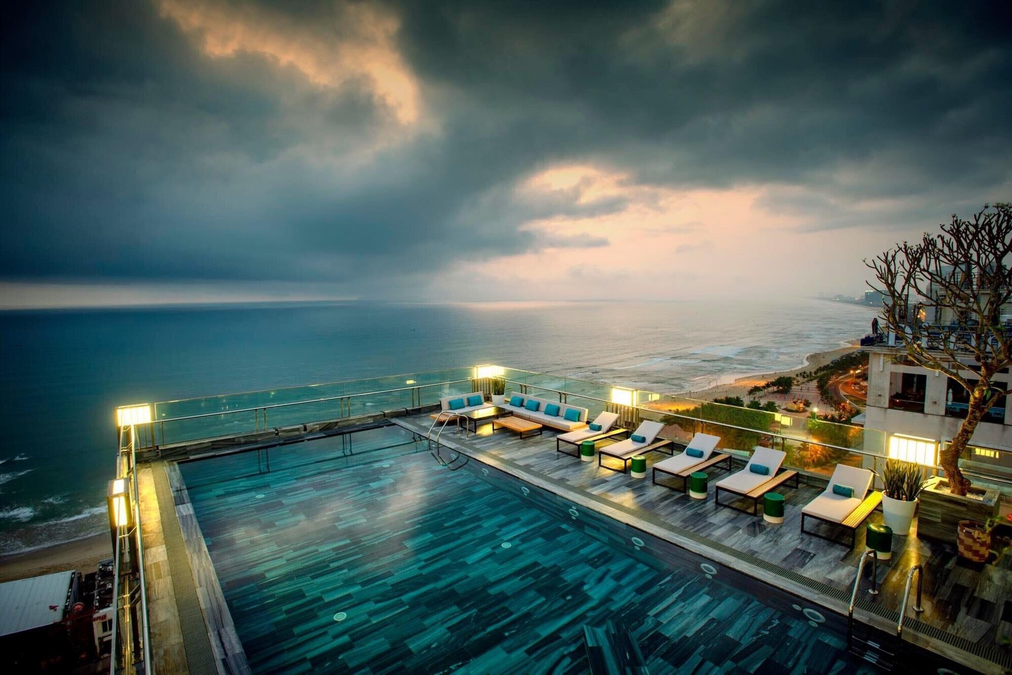 Review Minh Toan SAFI Ocean Hotel: khách sạn 4 sao gần biển Mỹ Khê Đà Nẵng
