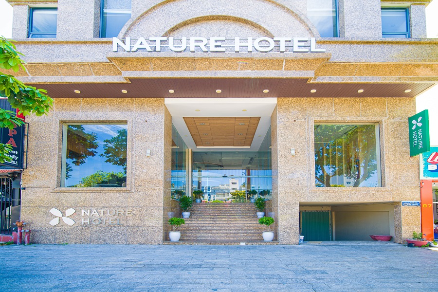 Review Nature Hotel Danang: khách sạn 4 sao gần biển Mỹ Khê