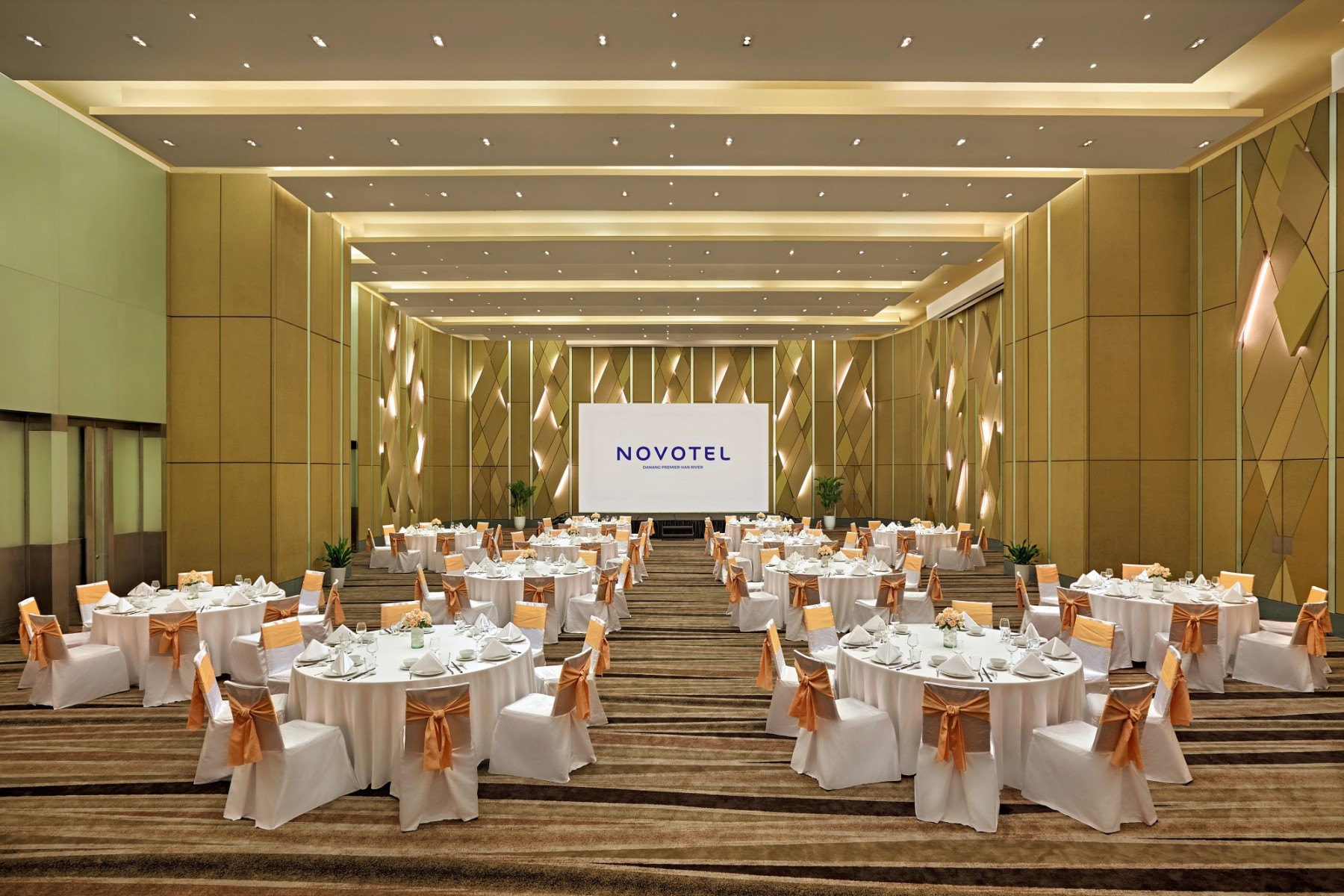 Review Novotel Danang Premier Han River: khách sạn ven sông Hàn với hệ thống phòng, căn hộ và tiện ích đa dạng