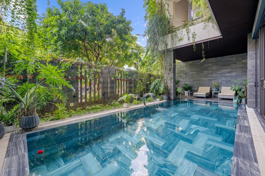 Review Oasis Hotel & Apartment Đà Nẵng: khách sạn căn hộ gần biển Mỹ Khê