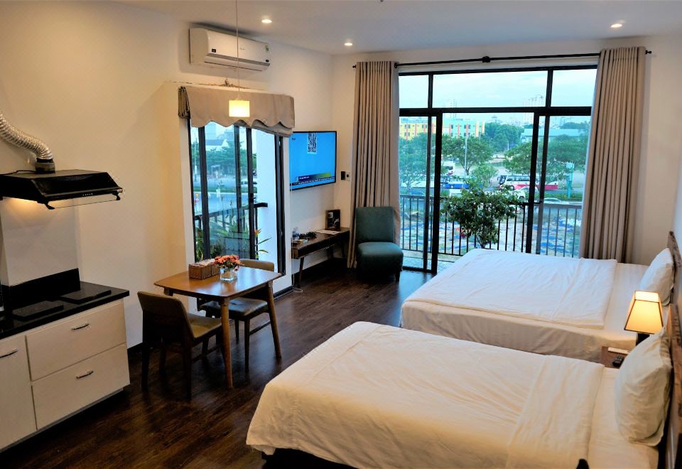 Review Oasis Hotel & Apartment Đà Nẵng: khách sạn căn hộ gần biển Mỹ Khê