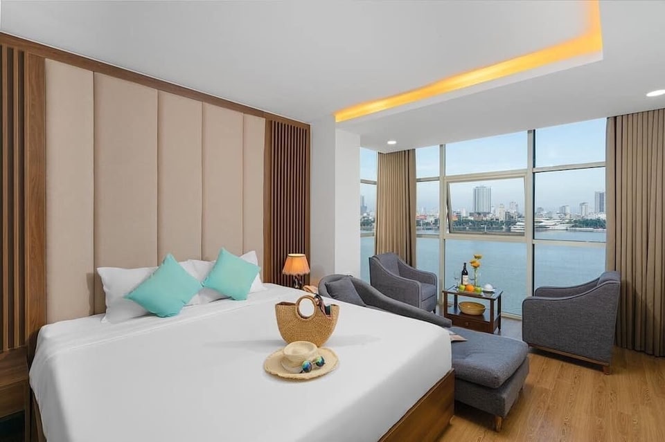 Review Pariat River Front Hotel: Khách sạn ven sông Hàn trung tâm Đà Nẵng