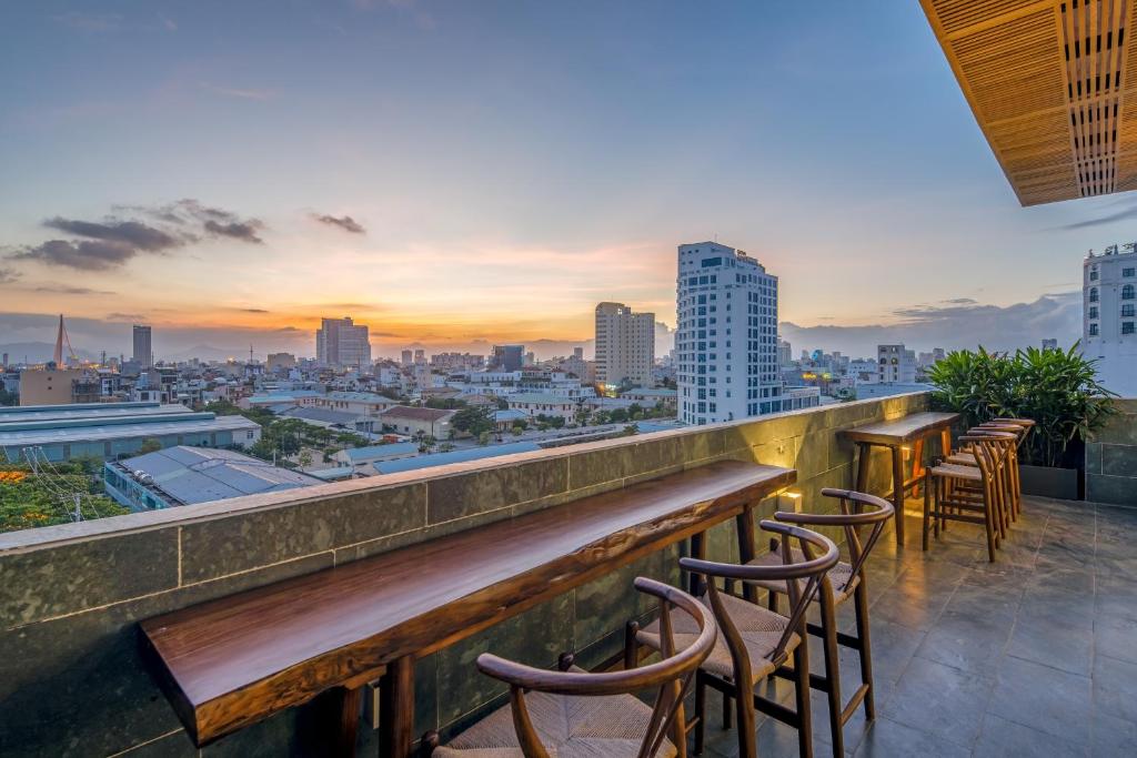 Review Platinum Danang Hotel: Đánh giá vị trí, phòng nghỉ và tiện ích lưu trú