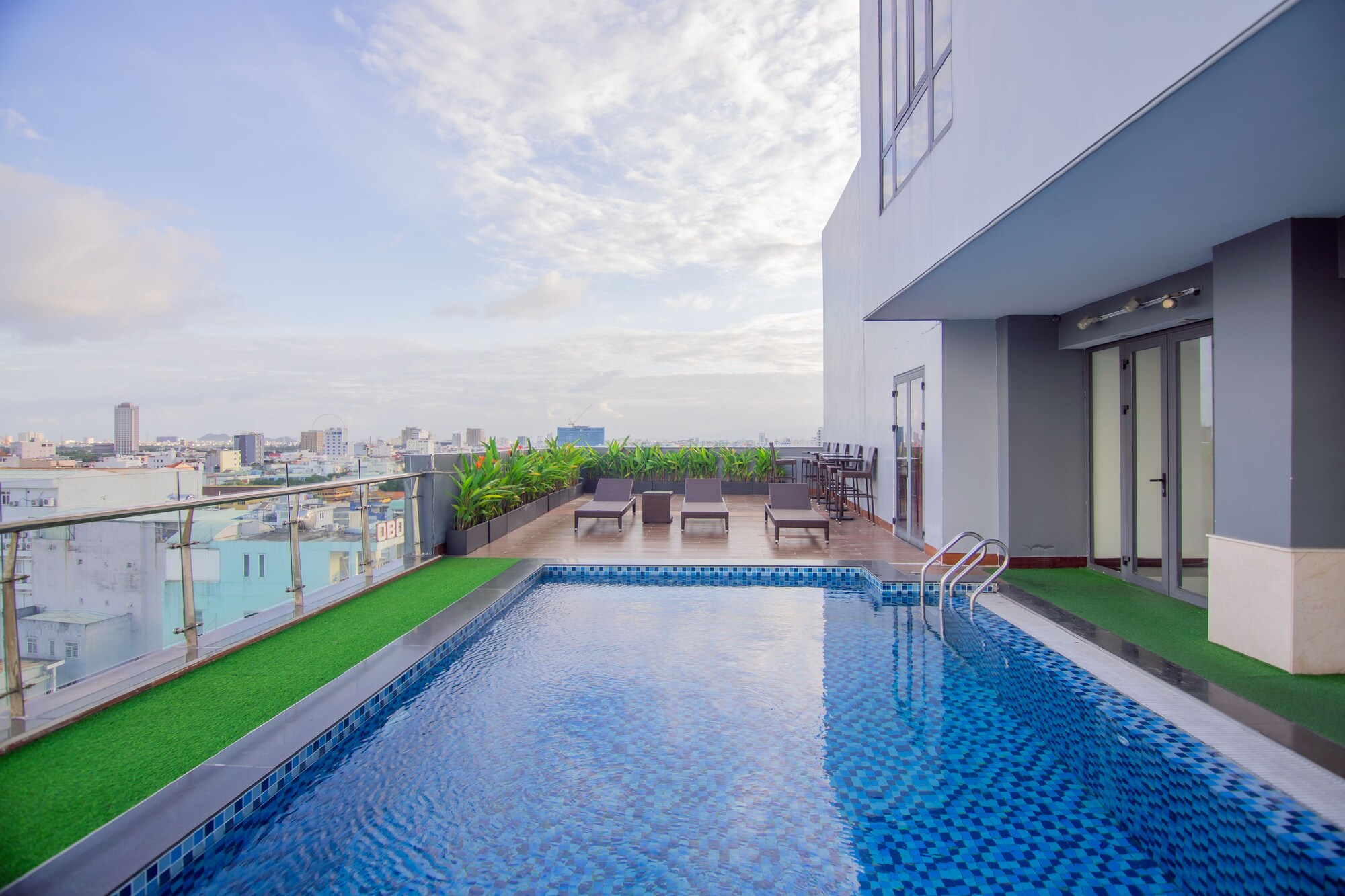 Review Quoc Cuong Center Da Nang Hotel by Haviland: vị trí trung tâm, phòng đa dạng, tiện ích đủ dùng