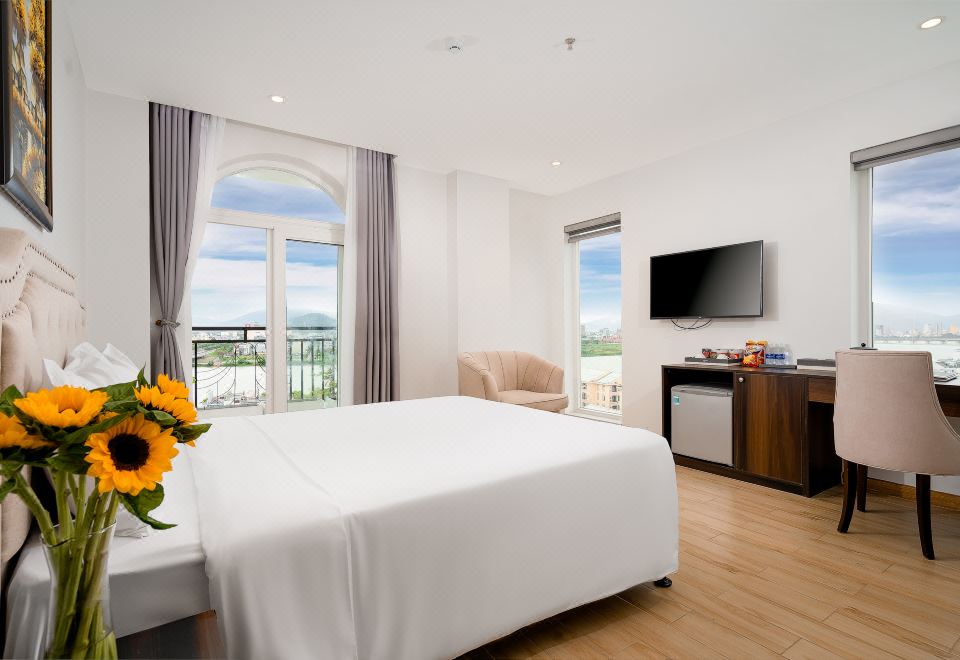 Review RHM Luxury Hotel And Suite: phòng nghỉ, tiện ích và vị trí tại Đà Nẵng