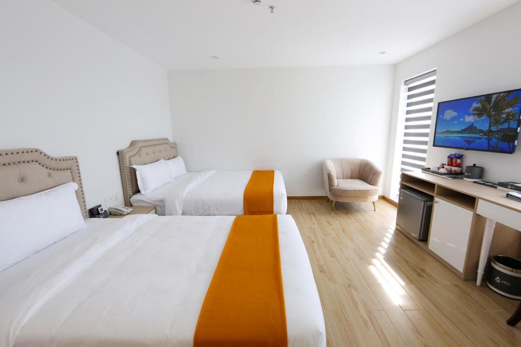 Review RHM Luxury Hotel And Suite: phòng nghỉ, tiện ích và vị trí tại Đà Nẵng