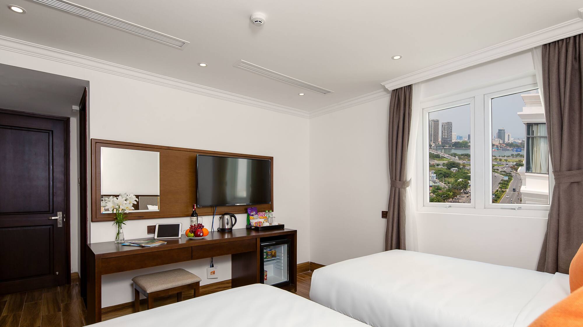 Review Roliva Hotel & Apartment Danang: Vị trí, hạng phòng, tiện ích và giá tham khảo