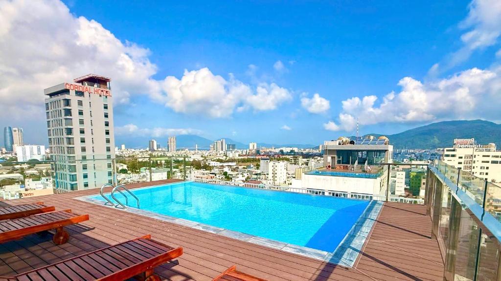 Review Royal Beach Hotel: khách sạn 3.5 sao gần biển tại Đà Nẵng