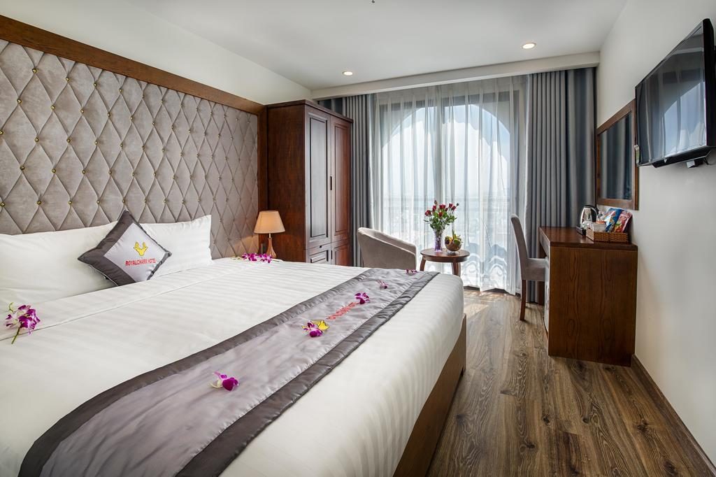 Review Royal Charm Hotel: Khách sạn 3 sao gần biển Mỹ Khê Đà Nẵng
