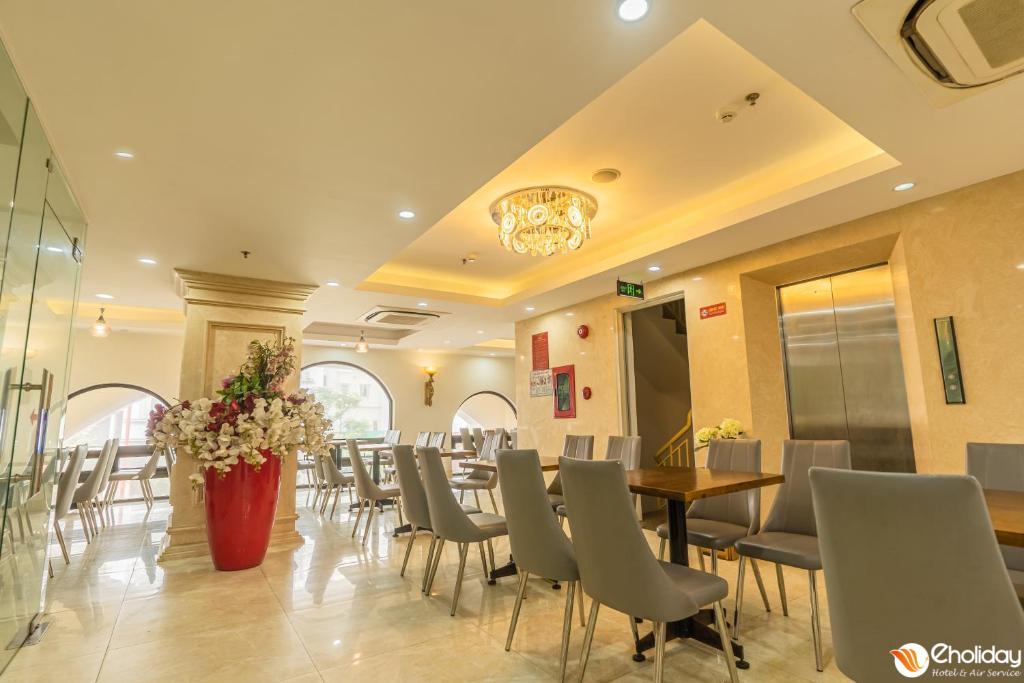 Review Royal Charm Hotel: Khách sạn 3 sao gần biển Mỹ Khê Đà Nẵng