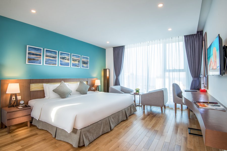 Review Royal Lotus Hotel Da Nang: Đánh Giá Chi Tiết Vị Trí, Tiện Ích, Phòng Nghỉ Và Trải Nghiệm Lưu Trú
