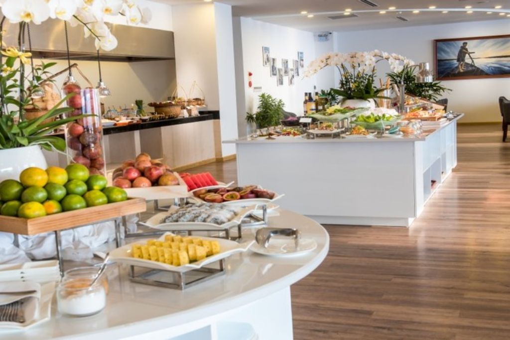 Review Royal Lotus Hotel Da Nang: Đánh Giá Chi Tiết Vị Trí, Tiện Ích, Phòng Nghỉ Và Trải Nghiệm Lưu Trú