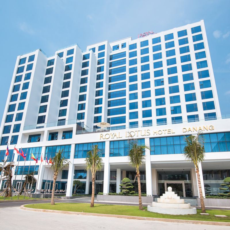 Review Royal Lotus Hotel Da Nang: Đánh Giá Chi Tiết Vị Trí, Tiện Ích, Phòng Nghỉ Và Trải Nghiệm Lưu Trú