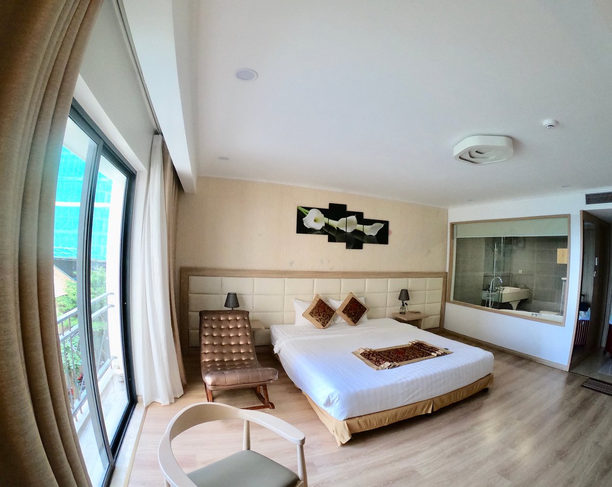 Review Ruby Hotel Da Nang: khách sạn 1 sao gần biển tại Phước Mỹ