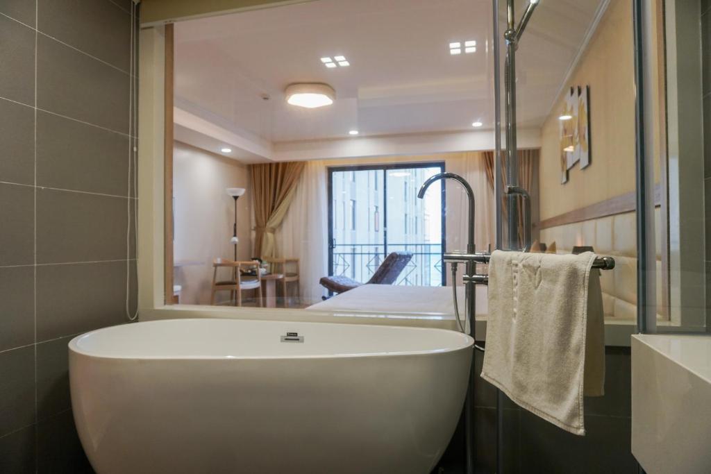 Review Ruby Hotel Da Nang: khách sạn 1 sao gần biển tại Phước Mỹ