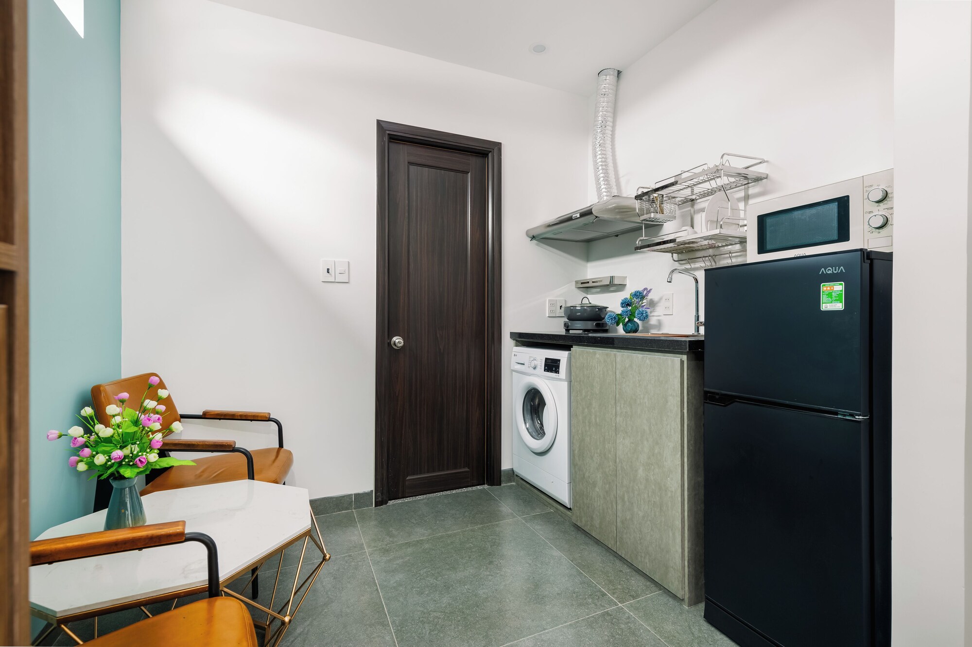 Review Saluton Apartment: Căn hộ lưu trú gần biển Mỹ Khê cho nhóm trẻ tại Đà Nẵng