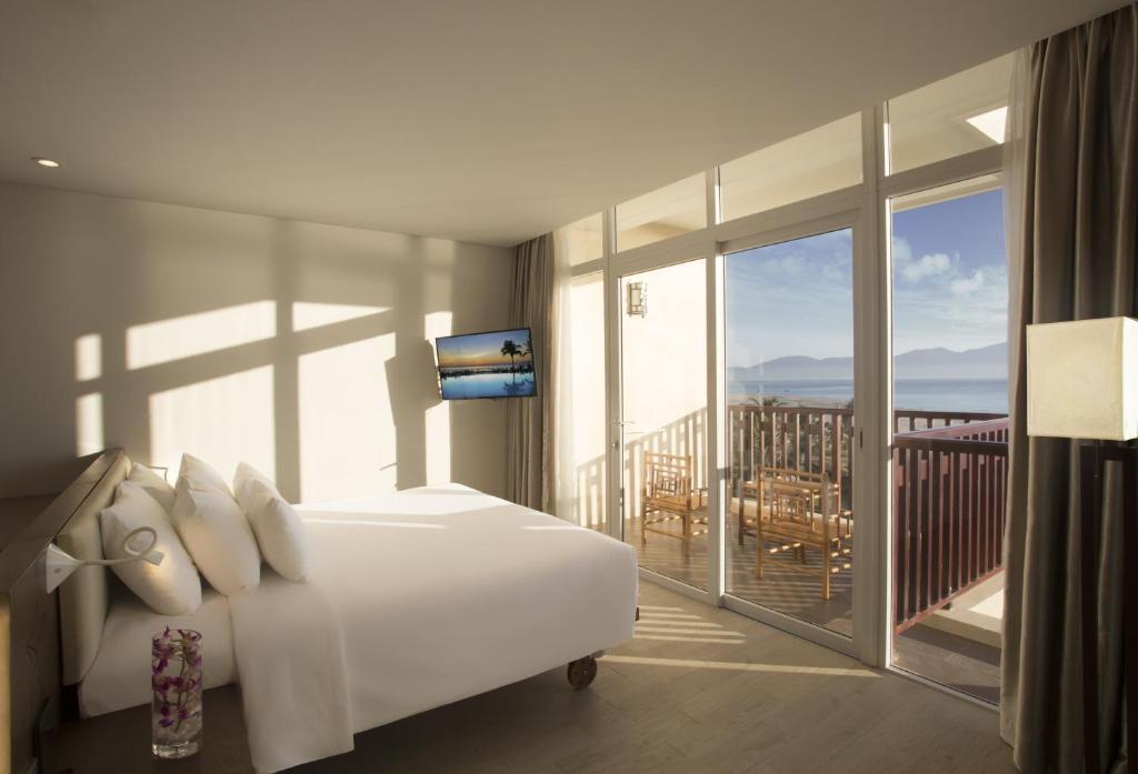 Review Sandy Beach Non Nuoc Resort: 10 hạng phòng, tiện ích và trải nghiệm nghỉ dưỡng