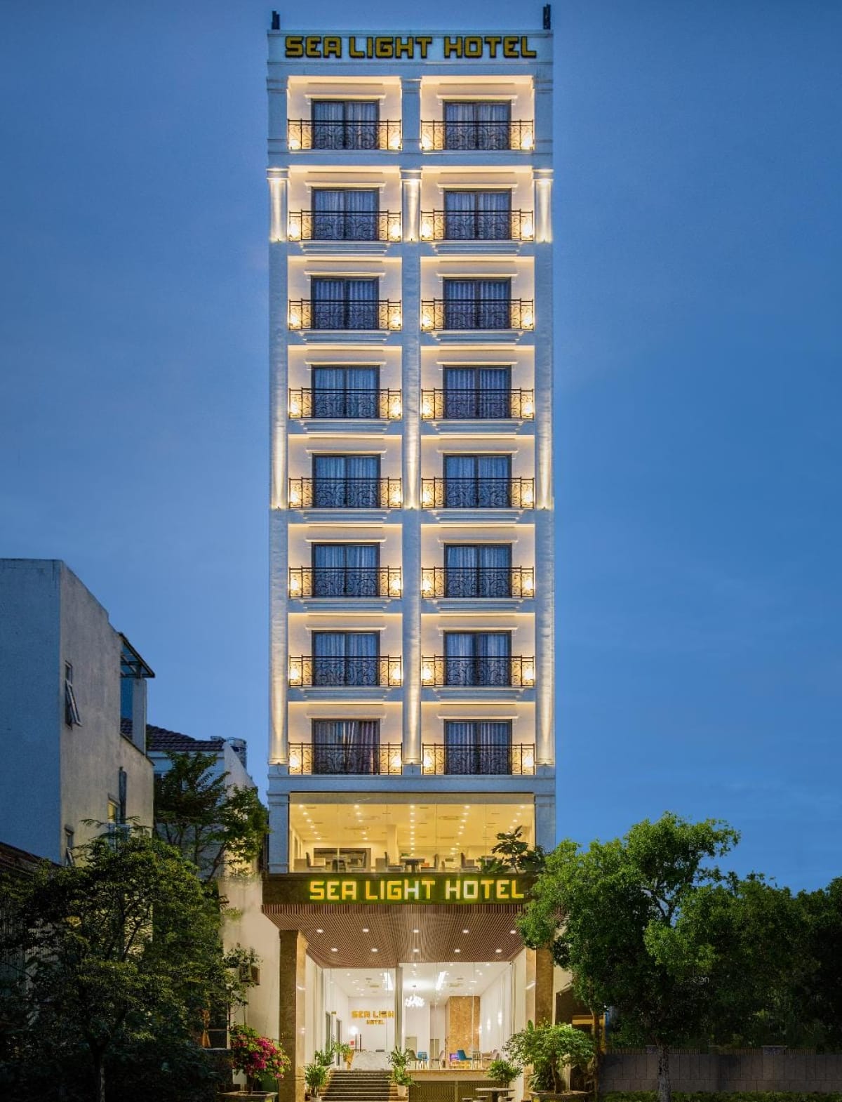 Review Sea Light Hotel: khách sạn gần biển Mỹ Khê tại An Thượng Đà Nẵng