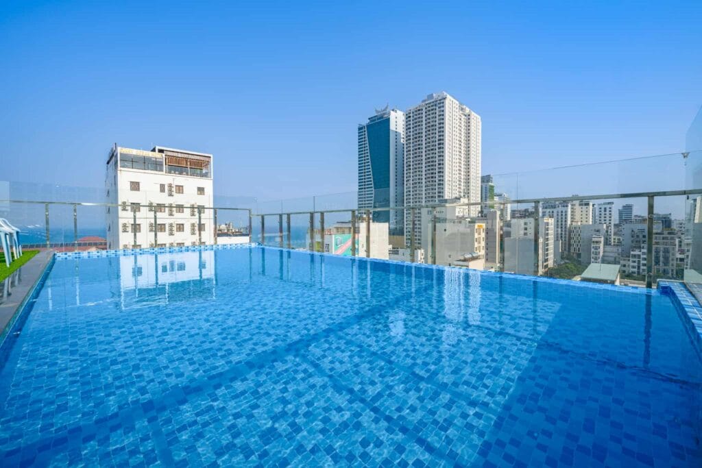 Review Sunset Sea Hotel Đà Nẵng: Vị Trí, Tiện Ích, Hạng Phòng Và Trải Nghiệm Lưu Trú