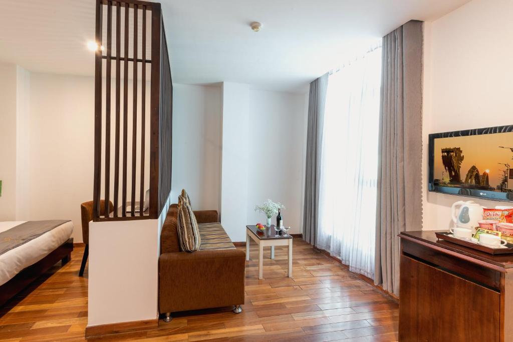 Review Tarasa Hotel: khách sạn 3 sao trung tâm Hải Châu Đà Nẵng