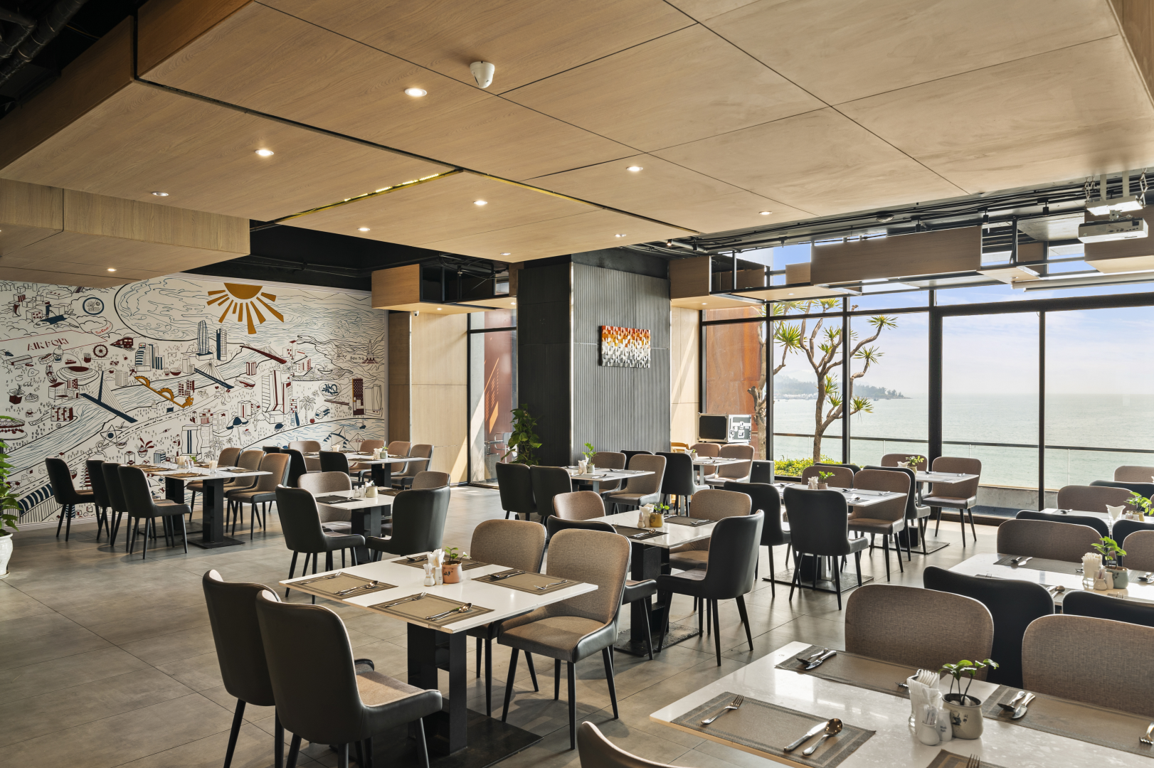 Review The Code Hotel & Spa Đà Nẵng: Giá Phòng, Tiện Ích Và Trải Nghiệm Lưu Trú