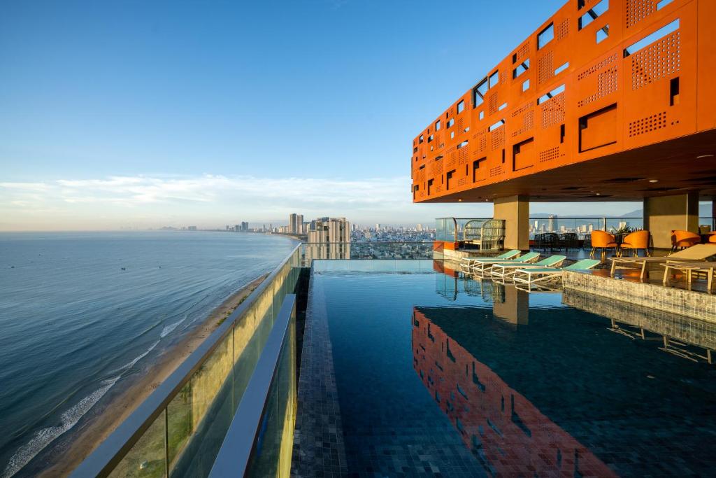 Review The Code Hotel & Spa Đà Nẵng: Giá Phòng, Tiện Ích Và Trải Nghiệm Lưu Trú