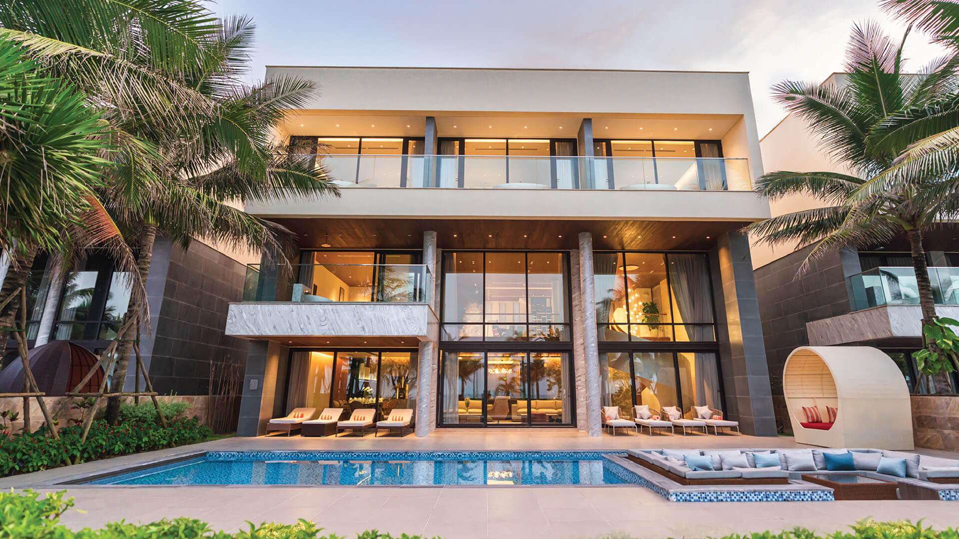 Review The Five Villas: Khu biệt thự nghỉ dưỡng 5 sao tại Hòa Hải Đà Nẵng