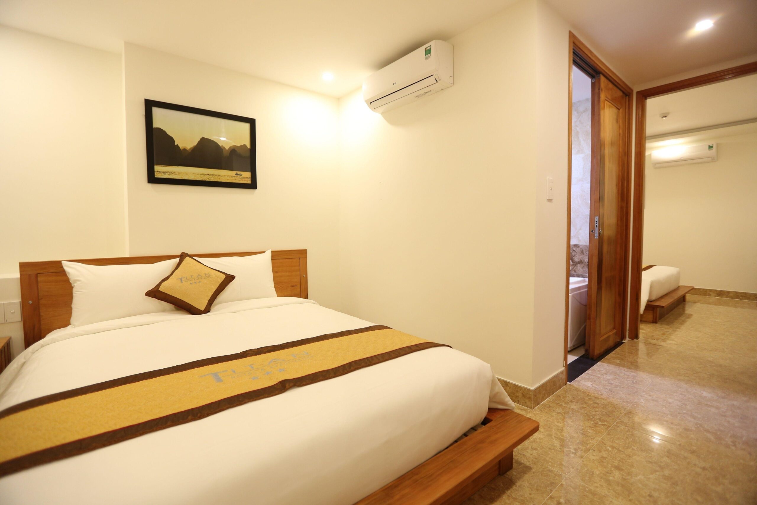 Review Titan Hotel Đà Nẵng: 42 Phòng Nghỉ, Gần Biển Và Giá Từ 12 USD/Đêm