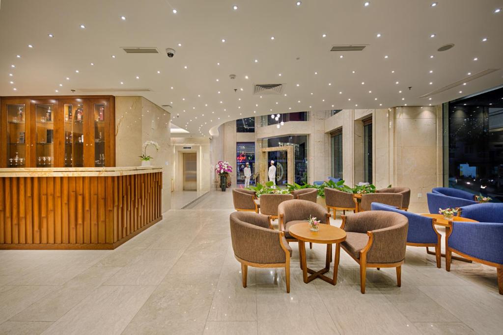 Review Val Soleil Hotel: 7 Điểm Cần Biết Trước Khi Đặt Phòng