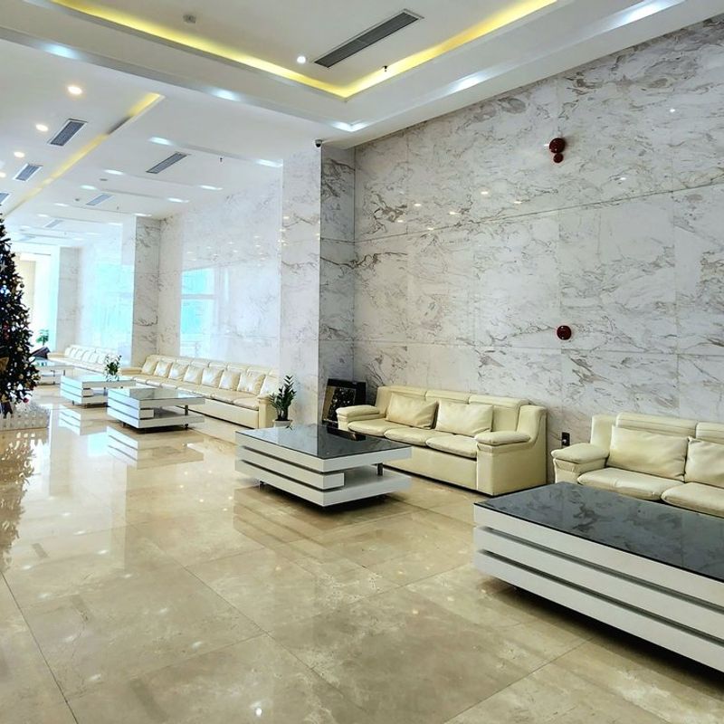 Review Yarra Ocean Suites Danang: khách sạn 4 sao gần biển Mỹ Khê, phòng hướng biển và tiện ích thư giãn