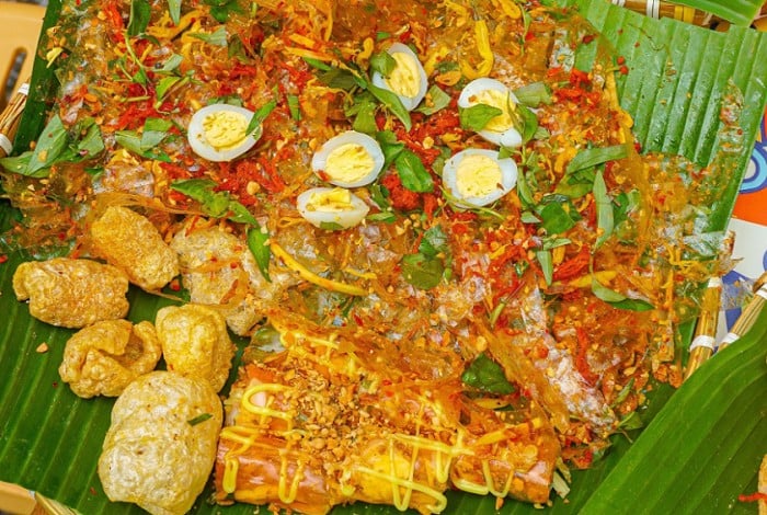 Top 10  địa chỉ bán bánh tráng trộn Đà Nẵng ngon nổi tiếng nên ghé thử