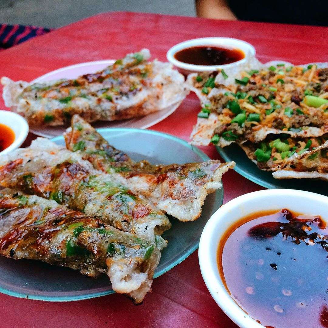 Top 10 quán bánh tráng kẹp Đà Nẵng được yêu thích nhất hiện nay