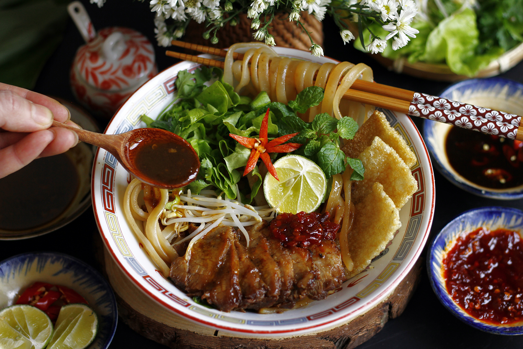 Top 10 quán Cao lầu Hội An ngon nổi tiếng được du khách yêu thích