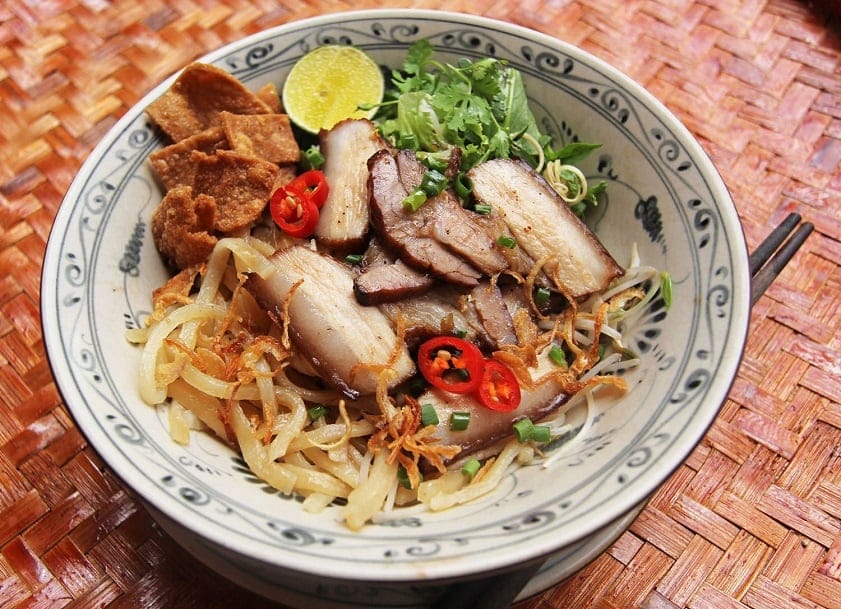 Top 10 quán Cao lầu Hội An ngon nổi tiếng được du khách yêu thích