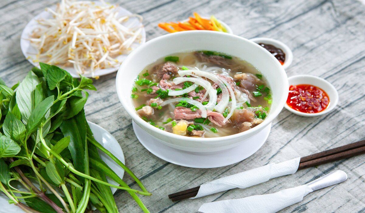 Top 10 Quán Phở Đà Nẵng Ngon Chuẩn Vị, Được Người Dân Địa Phương Yêu Thích Nhất