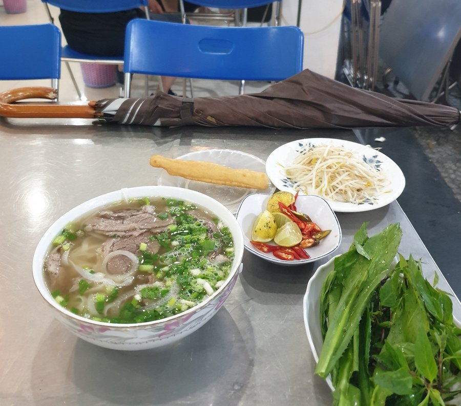 Top 10 Quán Phở Đà Nẵng Ngon Chuẩn Vị, Được Người Dân Địa Phương Yêu Thích Nhất