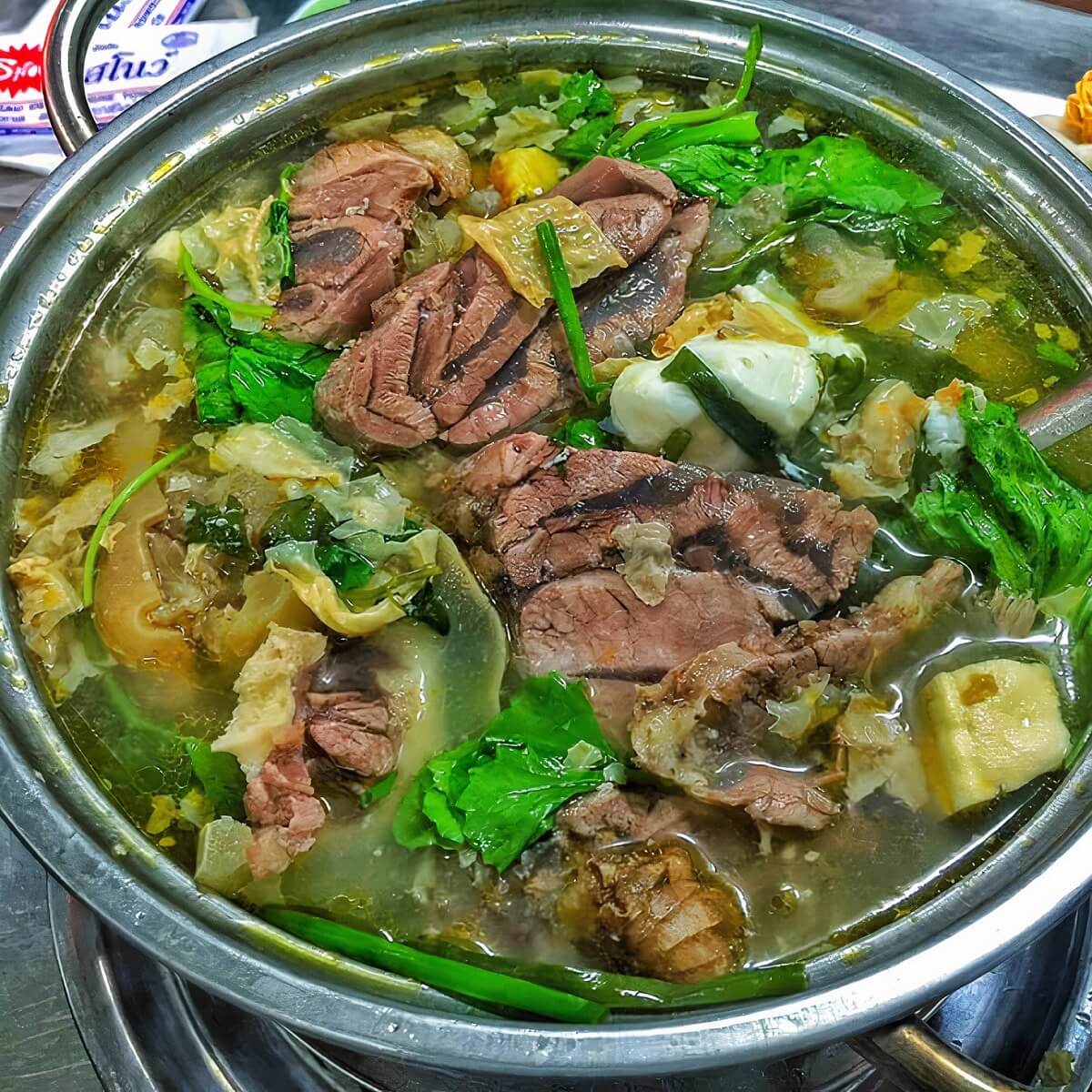 Top 12 địa điểm lẩu bò Đà Nẵng ngon nổi tiếng được thực khách yêu thích nhất
