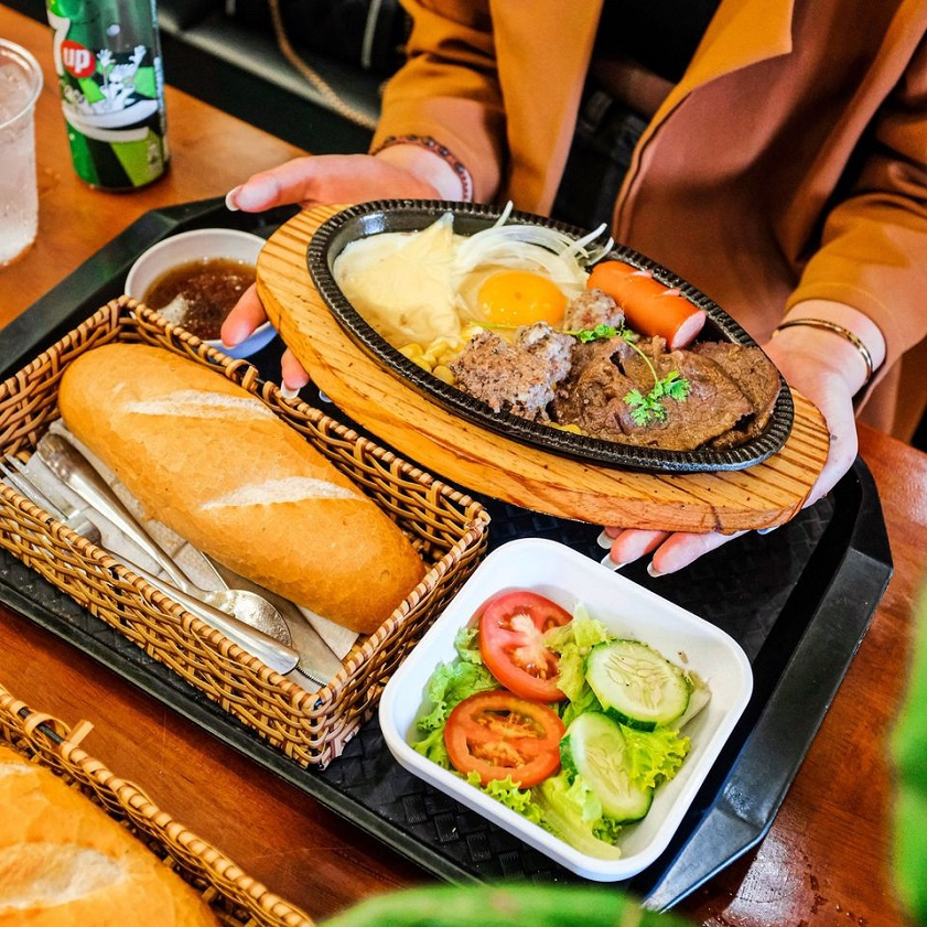 Top 15 quán bò né Đà Nẵng thơm ngon được nhiều thực khách yêu thích