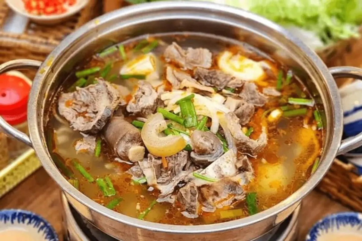 Top 8 quán ăn ngon đường Huỳnh Thúc Kháng