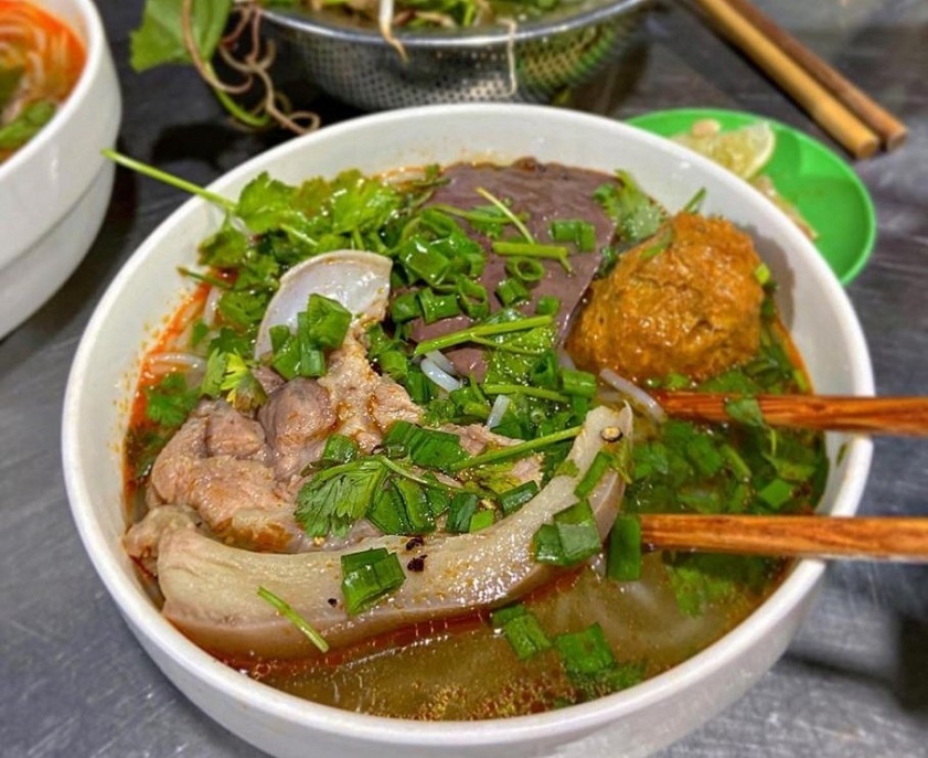 Top 9 Địa Điểm Bán Bún Bò Đà Nẵng Ngon Nổi Tiếng Nhất