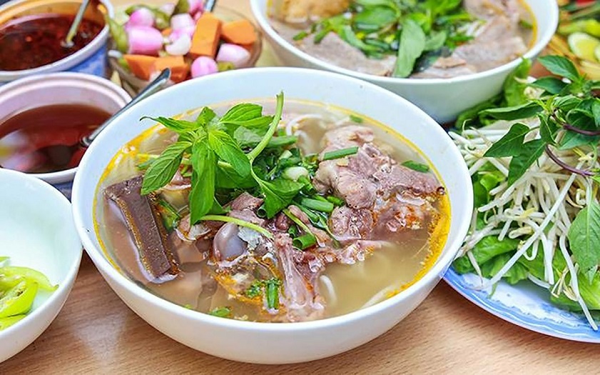 Top 9 Địa Điểm Bán Bún Bò Đà Nẵng Ngon Nổi Tiếng Nhất