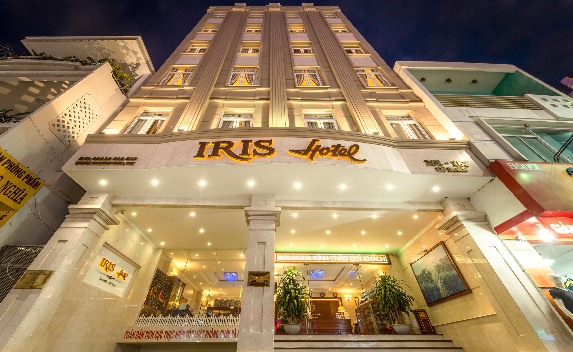 Review Khách sạn Iris Đà Nẵng: vị trí trung tâm, phòng nghỉ và tiện ích nổi bật
