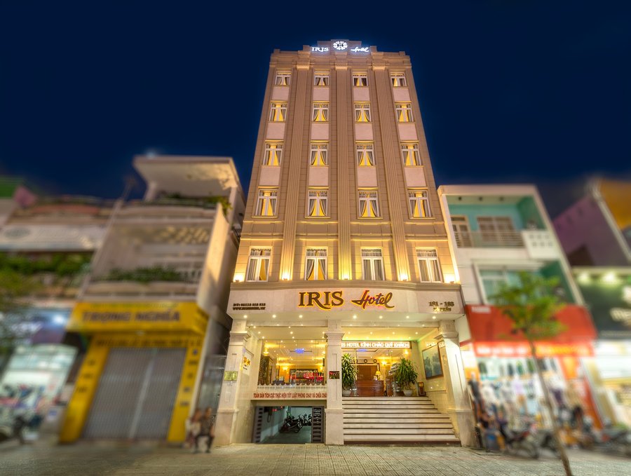 Review Khách sạn Iris Đà Nẵng: vị trí trung tâm, phòng nghỉ và tiện ích nổi bật