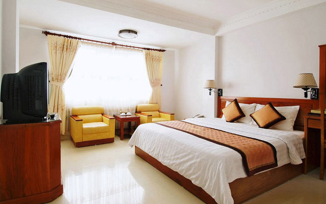 Review Ngoc Minh Hotel: khách sạn 2 sao tại khu Xuân Hà Đà Nẵng có gì?