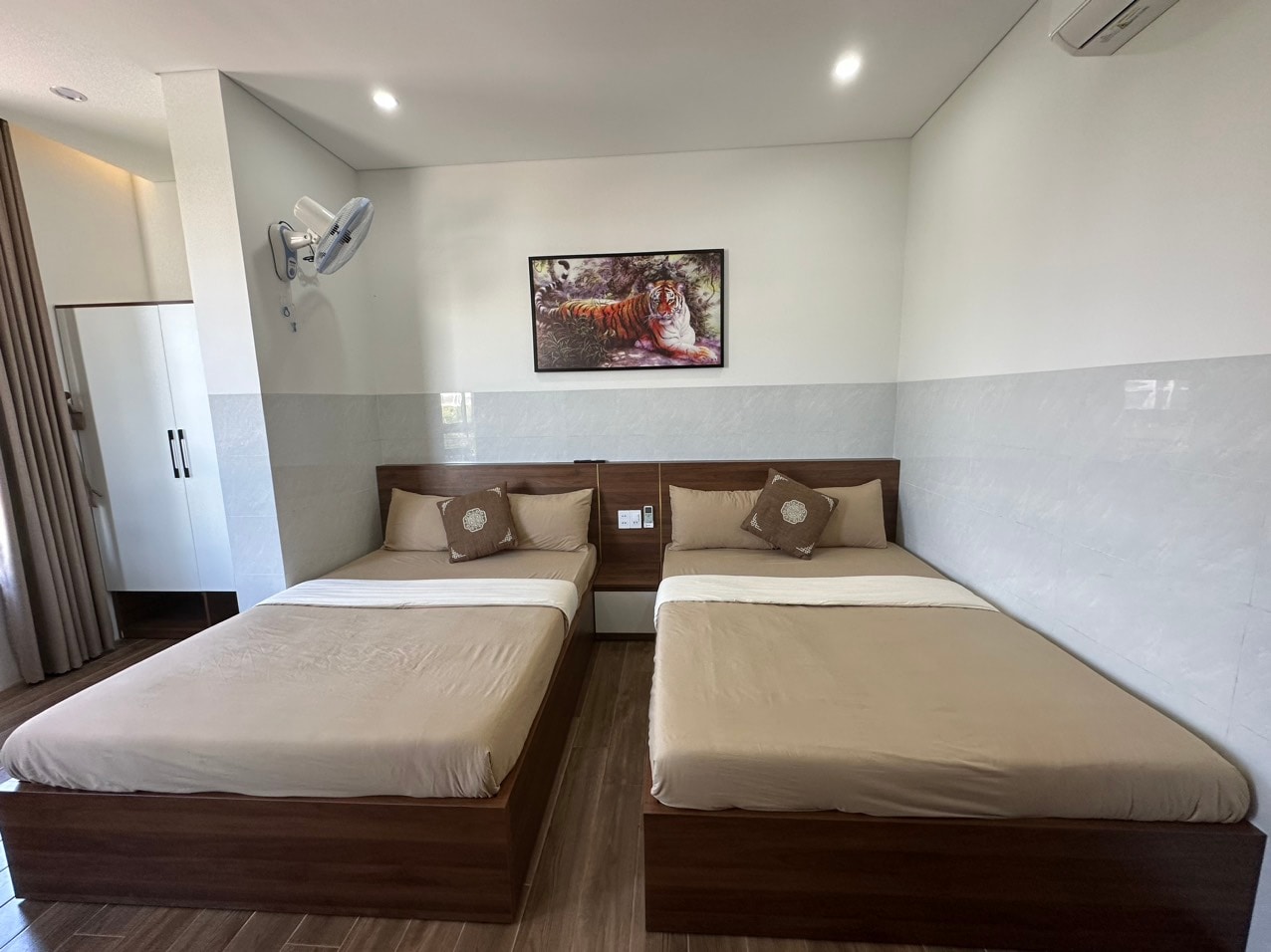 Review OYO 1193 Huynh Gia Hotel: vị trí, phòng nghỉ và tiện ích tại Đà Nẵng